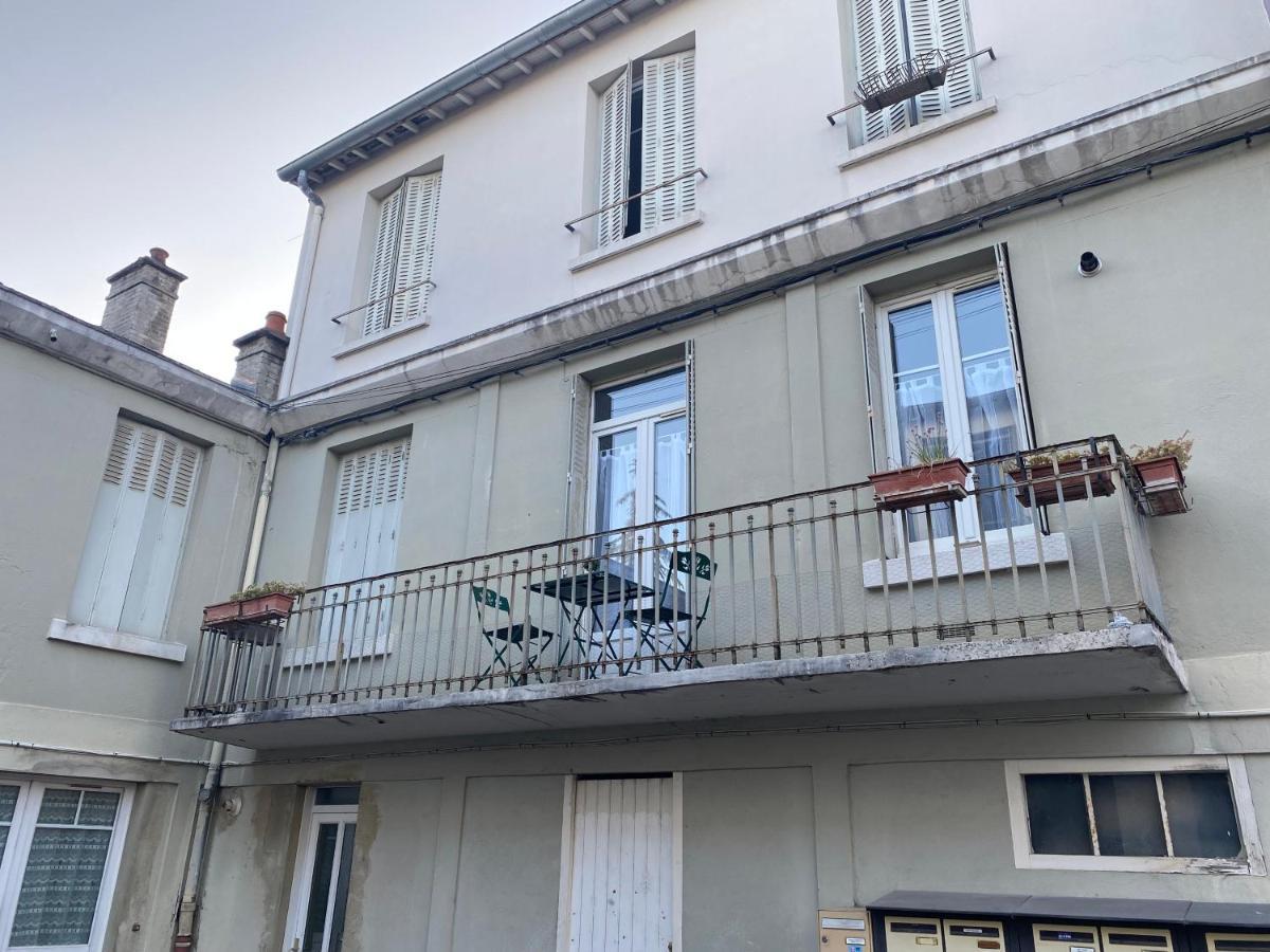 Appartement Luxueux Renove Avec Balcon & Garage Troyes Exterior photo